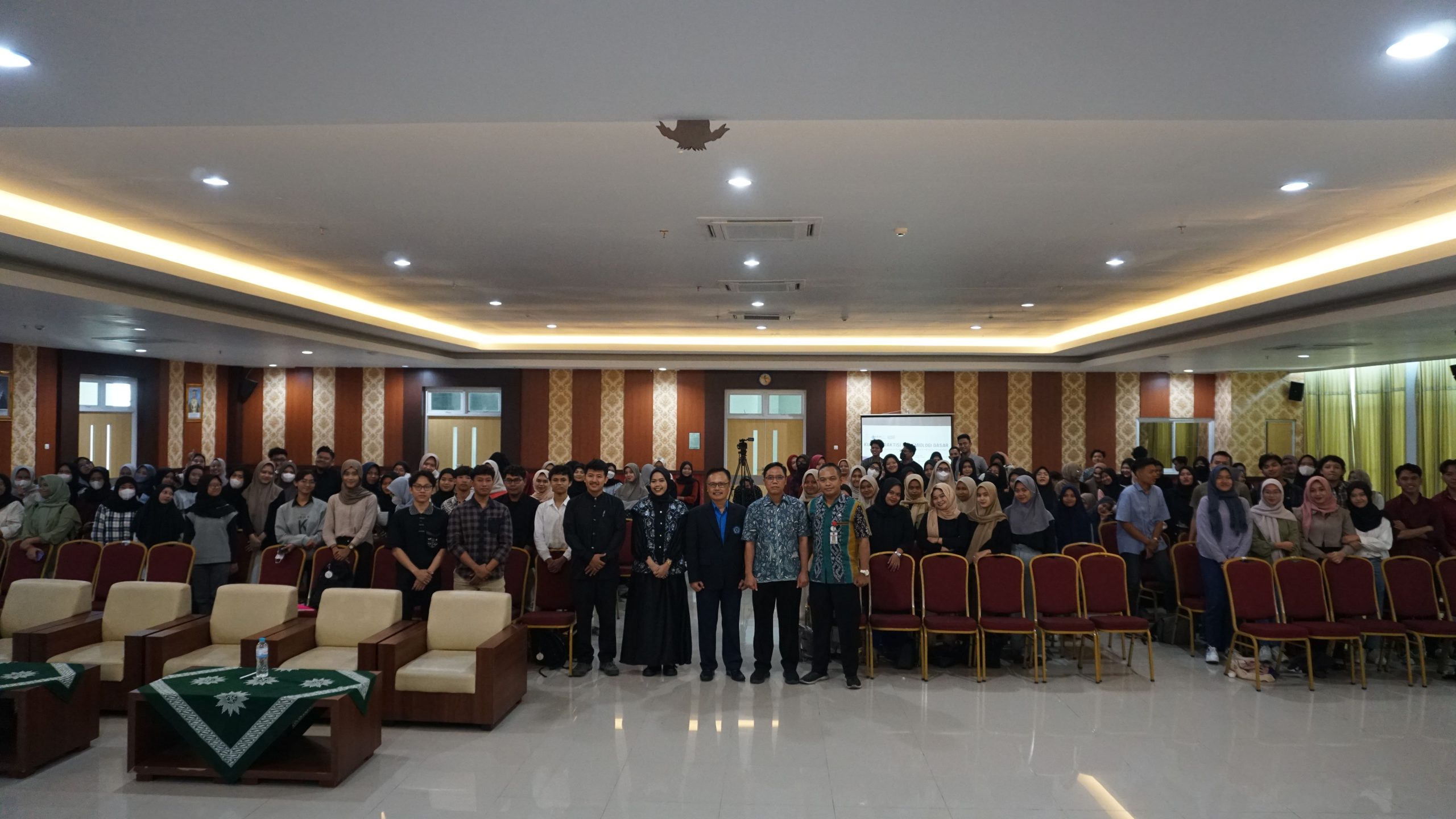 Mahasiswa FKM Unimus Dalami Peran Epidemiolog Lewat Kuliah Praktisi Bersama Tiga Pakar Lapangan